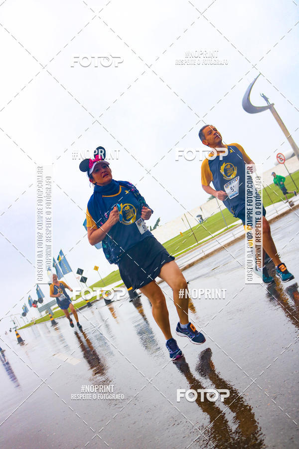 Buy your photos of the eventCircuito de Corridas Caixa - Braslia, DF on Fotop
