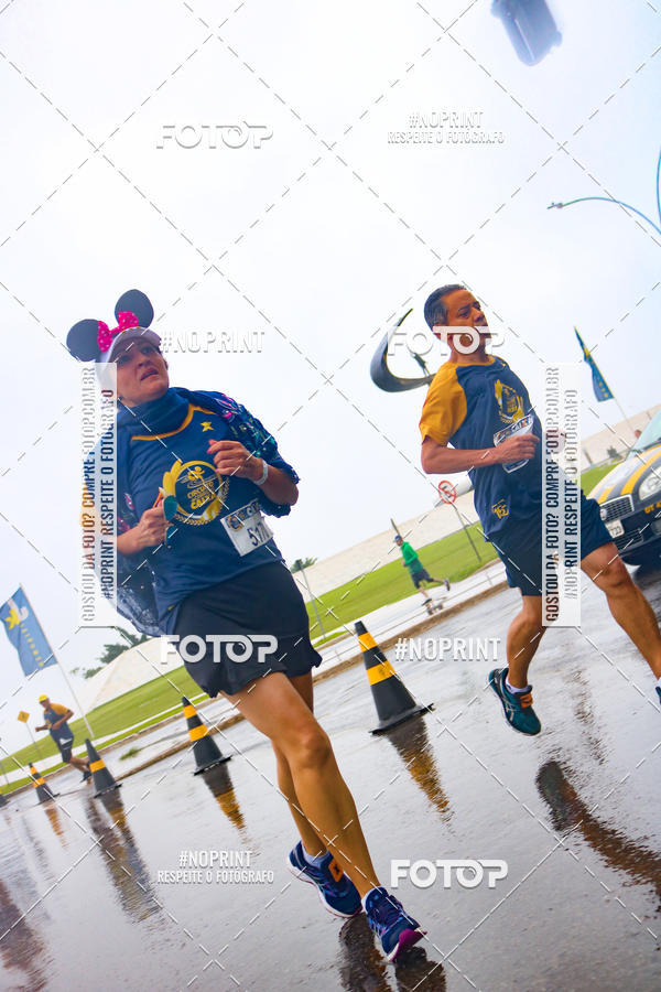 Buy your photos of the eventCircuito de Corridas Caixa - Braslia, DF on Fotop