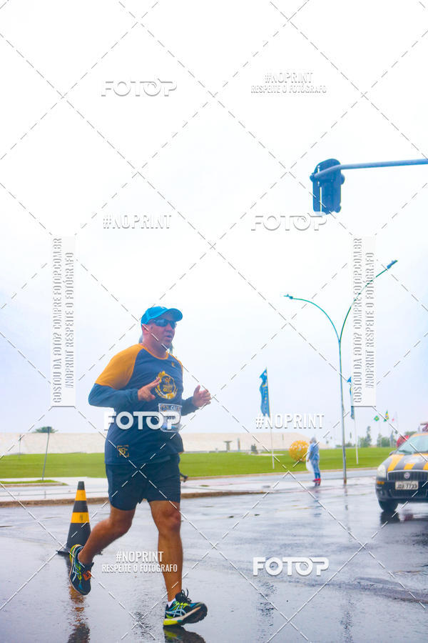 Buy your photos of the eventCircuito de Corridas Caixa - Braslia, DF on Fotop