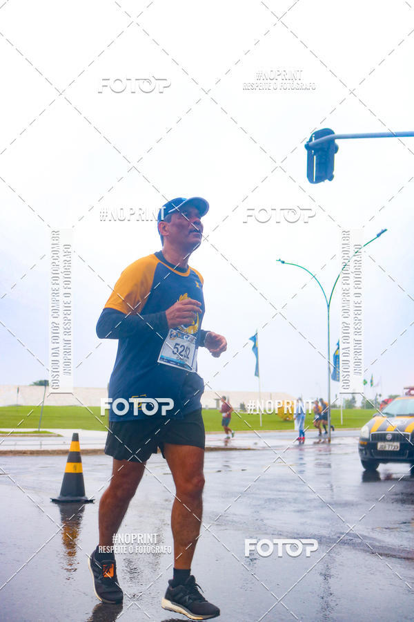 Buy your photos of the eventCircuito de Corridas Caixa - Braslia, DF on Fotop