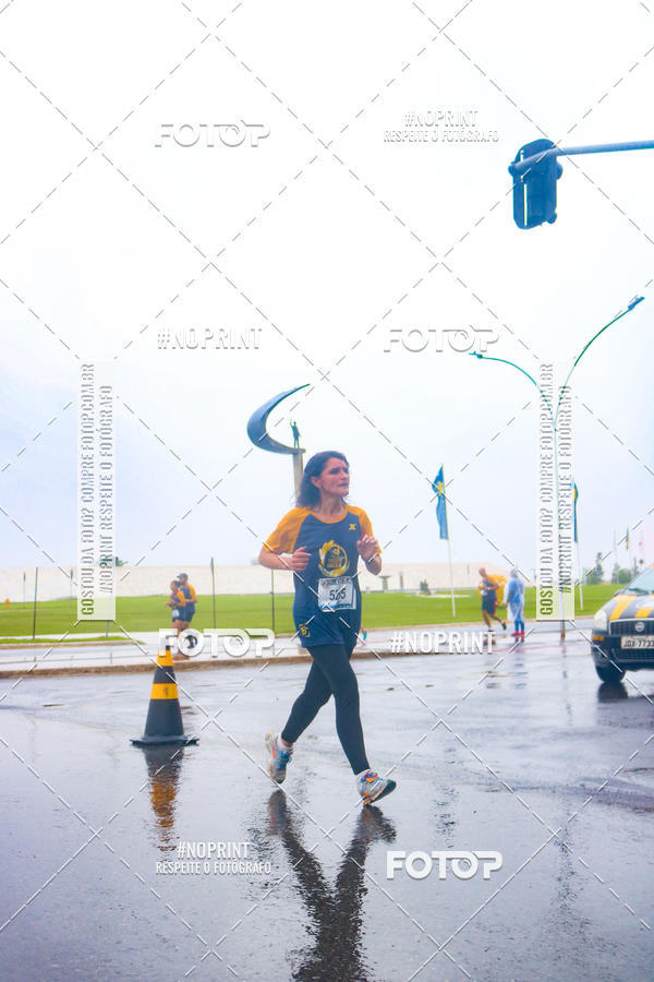 Buy your photos of the eventCircuito de Corridas Caixa - Braslia, DF on Fotop