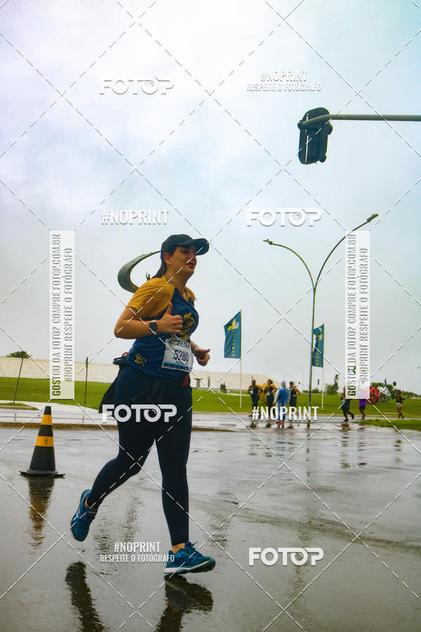 Buy your photos of the eventCircuito de Corridas Caixa - Braslia, DF on Fotop