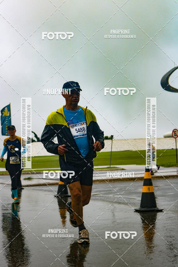 Buy your photos of the eventCircuito de Corridas Caixa - Braslia, DF on Fotop