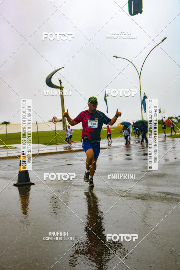 Buy your photos of the eventCircuito de Corridas Caixa - Braslia, DF on Fotop