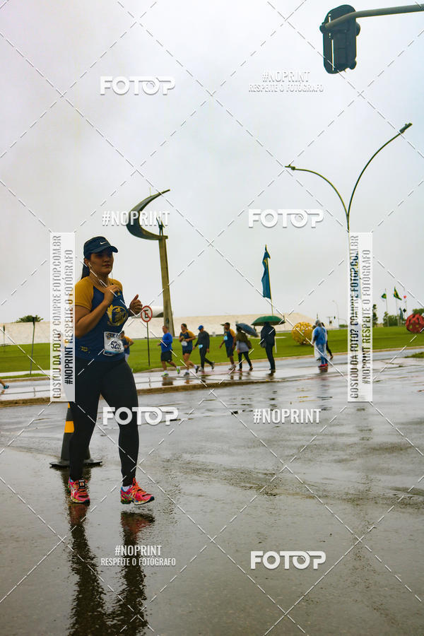 Buy your photos of the eventCircuito de Corridas Caixa - Braslia, DF on Fotop