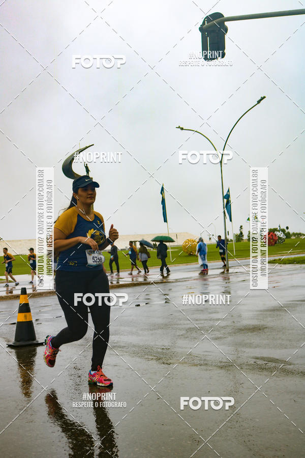 Buy your photos of the eventCircuito de Corridas Caixa - Braslia, DF on Fotop