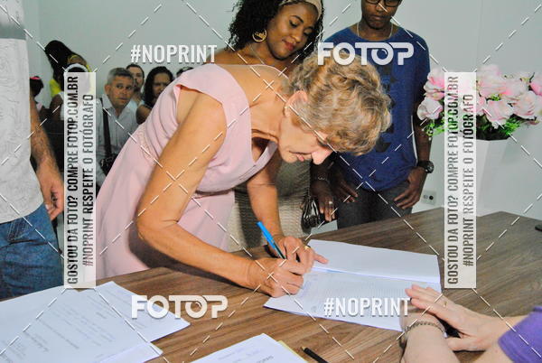 Compre suas fotos do eventoCasamento civil Andr� Felipe e Xenia no Fotop