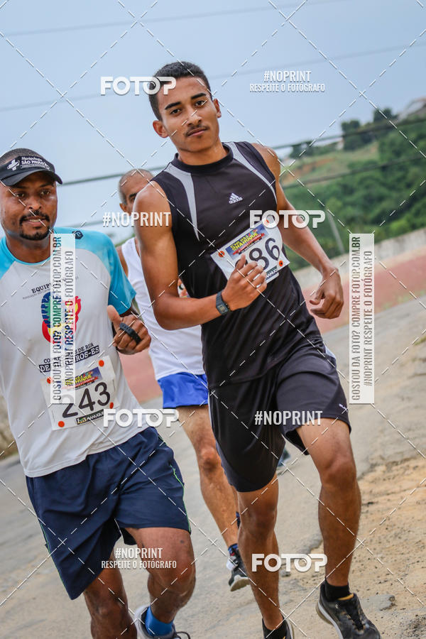 Buy your photos of the event5 Milhas de Nanuque on Fotop