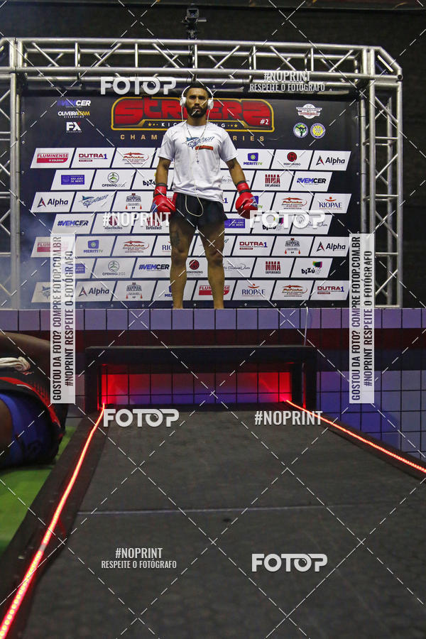 Buy your photos of the eventSTRIKERS on Fotop