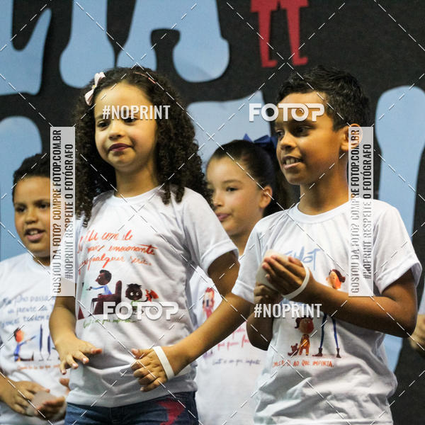 Compra tus fotos del evento10� Sarau Cultural do Col�gio Coliseu En Fotop