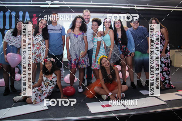 Buy your photos of the event10� Sarau Cultural do Col�gio Coliseu on Fotop