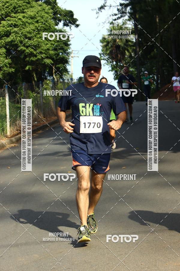 Achetez vos photos de l'vnementCORRIDA SEOROSA 6K sur Fotop