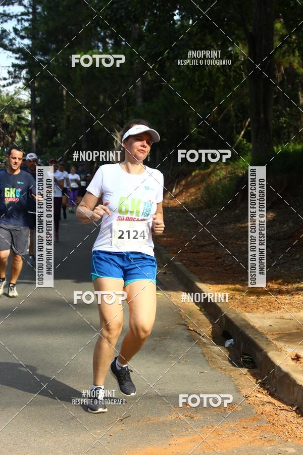 Achetez vos photos de l'vnementCORRIDA SEOROSA 6K sur Fotop