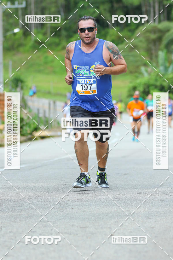 Buy your photos of the event10 corrida de Angelina on Fotop