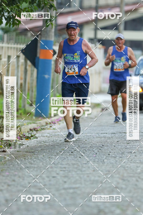 Buy your photos of the event10 corrida de Angelina on Fotop