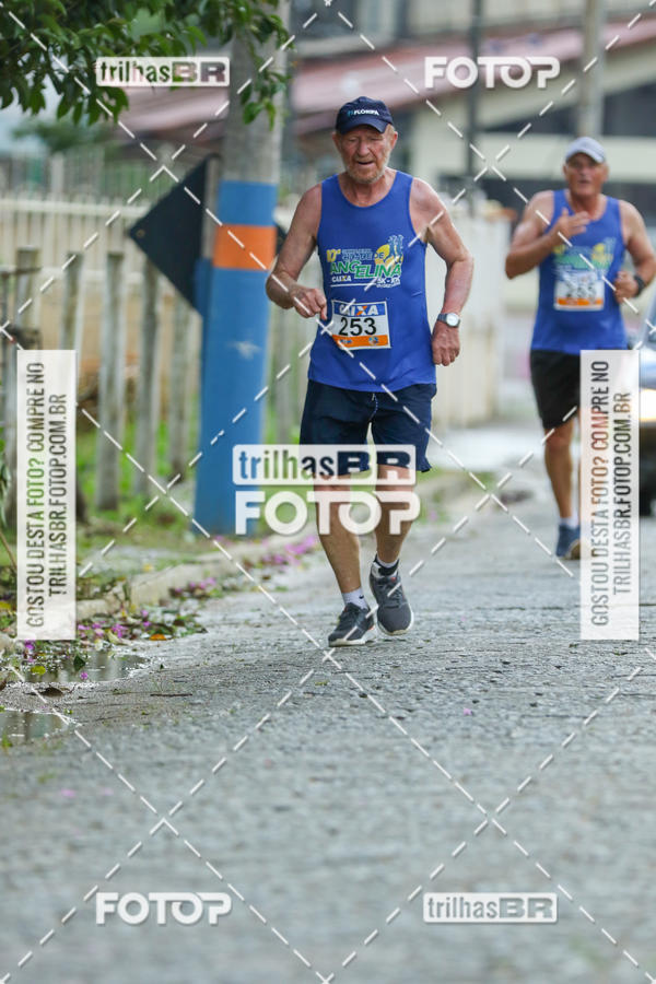 Buy your photos of the event10 corrida de Angelina on Fotop