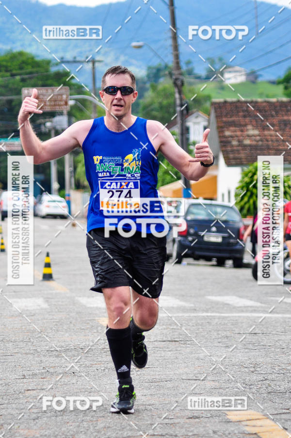 Buy your photos of the event10 corrida de Angelina on Fotop