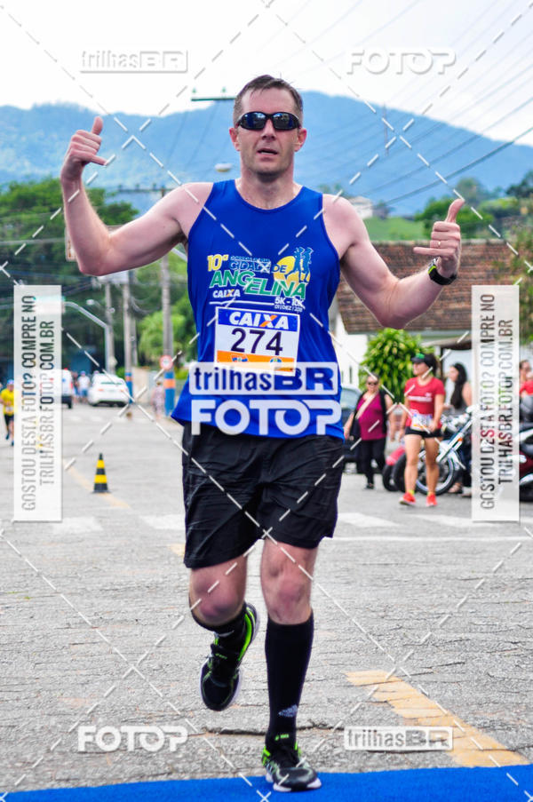 Buy your photos of the event10 corrida de Angelina on Fotop