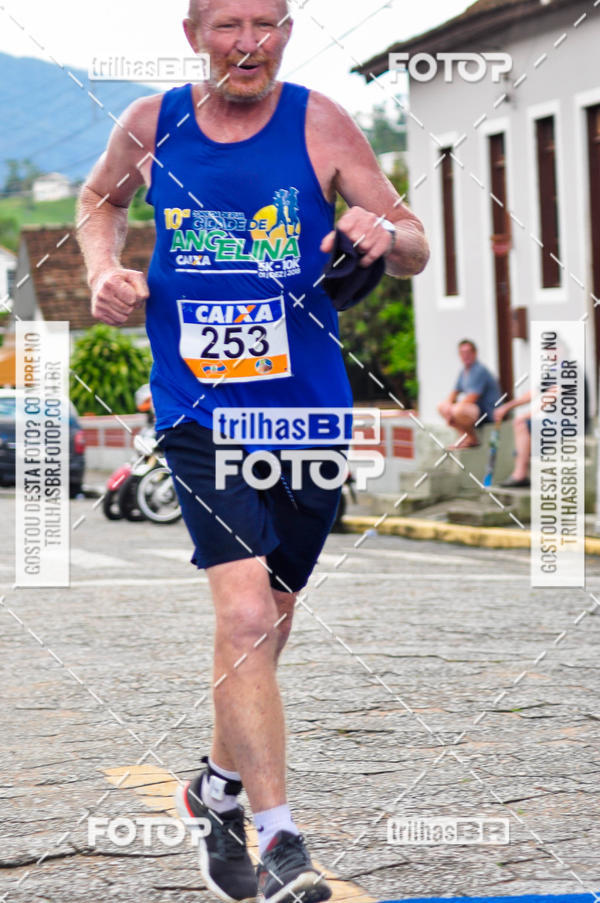 Buy your photos of the event10 corrida de Angelina on Fotop