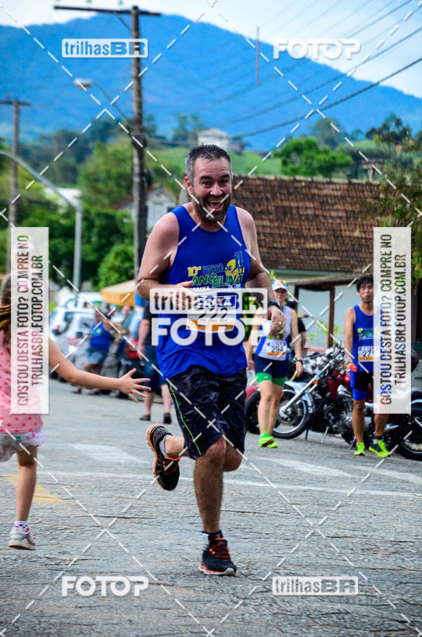 Buy your photos of the event10 corrida de Angelina on Fotop
