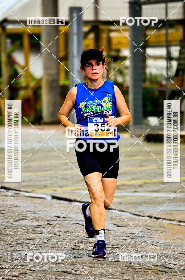 Buy your photos of the event10 corrida de Angelina on Fotop