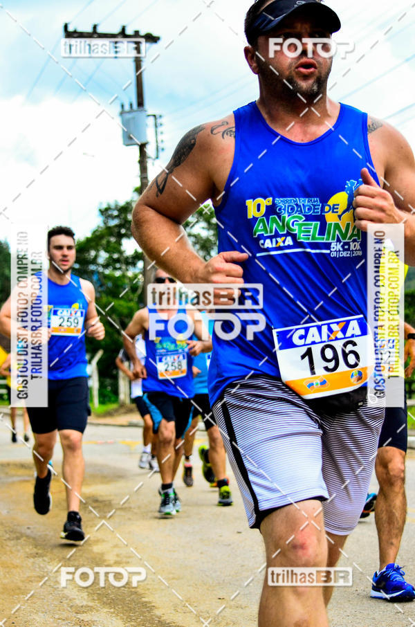 Buy your photos of the event10 corrida de Angelina on Fotop