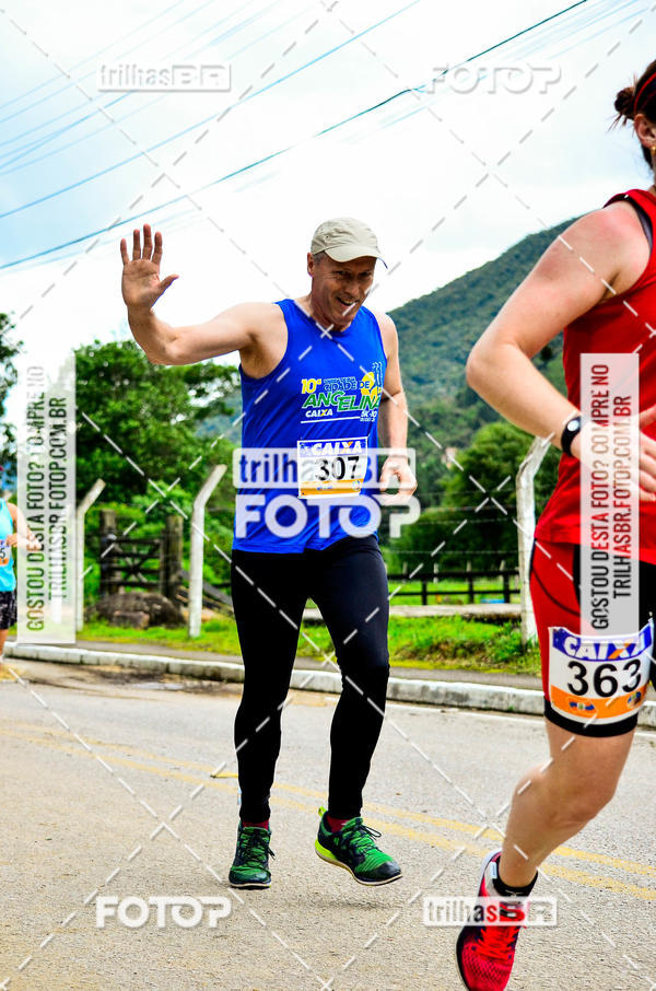 Buy your photos of the event10 corrida de Angelina on Fotop