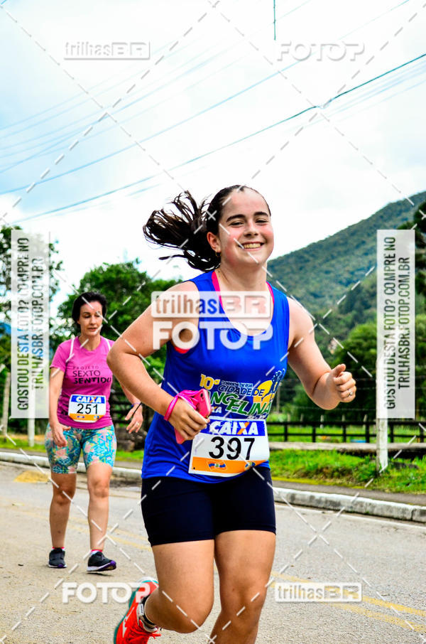 Buy your photos of the event10 corrida de Angelina on Fotop