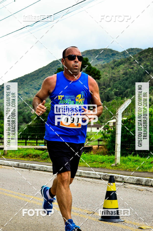 Buy your photos of the event10 corrida de Angelina on Fotop