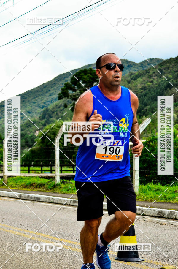 Buy your photos of the event10 corrida de Angelina on Fotop