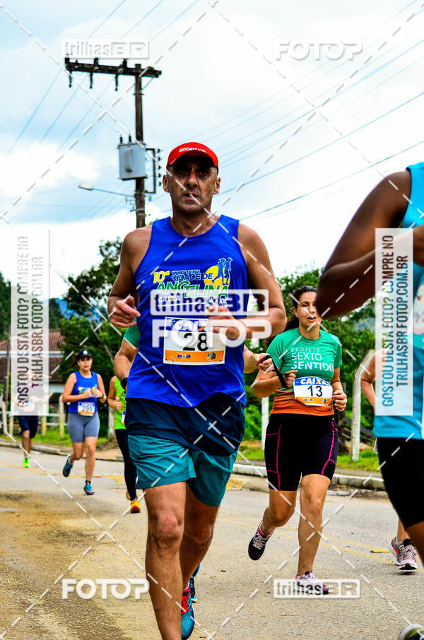 Buy your photos of the event10 corrida de Angelina on Fotop
