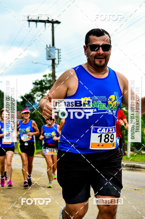 Buy your photos of the event10 corrida de Angelina on Fotop