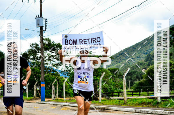 Compre suas fotos do evento10 corrida de Angelina no Fotop