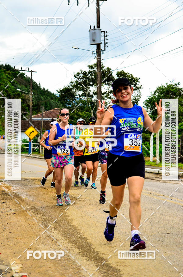 Buy your photos of the event10 corrida de Angelina on Fotop