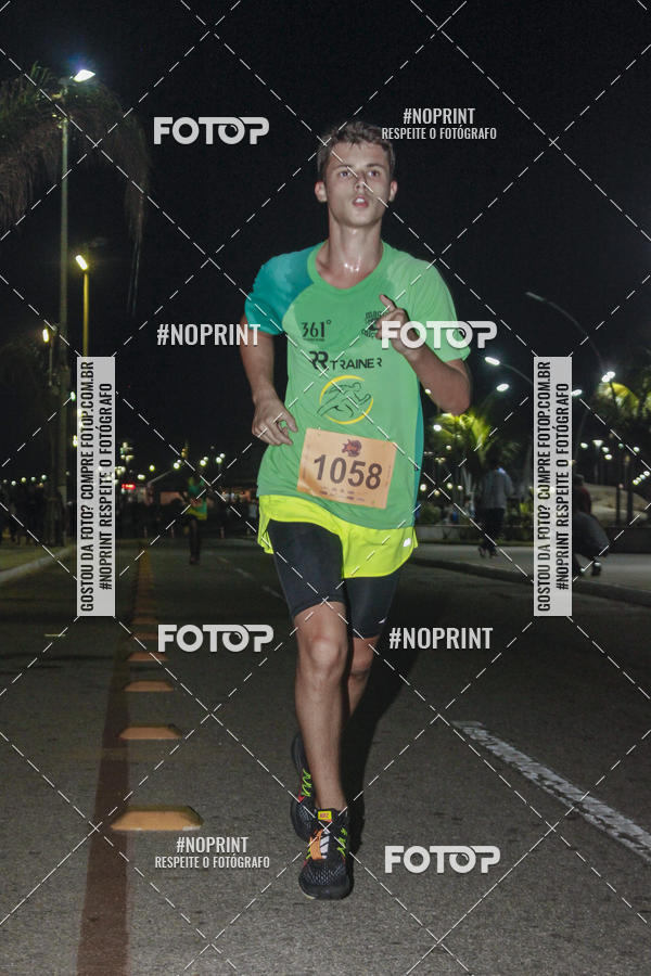 Buy your photos of the eventCircuito Night Run Lagos 2019 - Cabo Frio on Fotop