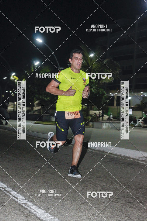 Buy your photos of the eventCircuito Night Run Lagos 2019 - Cabo Frio on Fotop