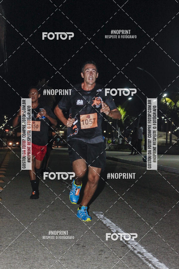 Buy your photos of the eventCircuito Night Run Lagos 2019 - Cabo Frio on Fotop