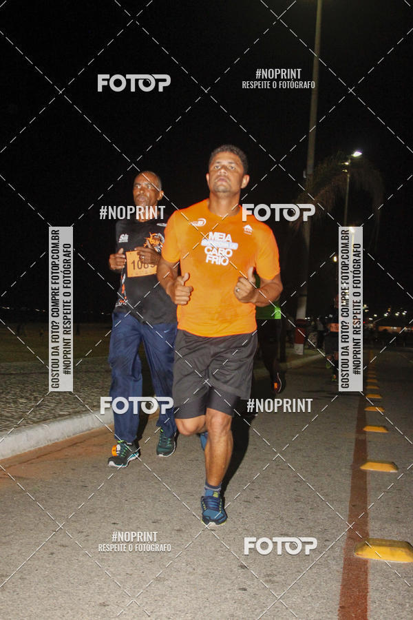 Buy your photos of the eventCircuito Night Run Lagos 2019 - Cabo Frio on Fotop