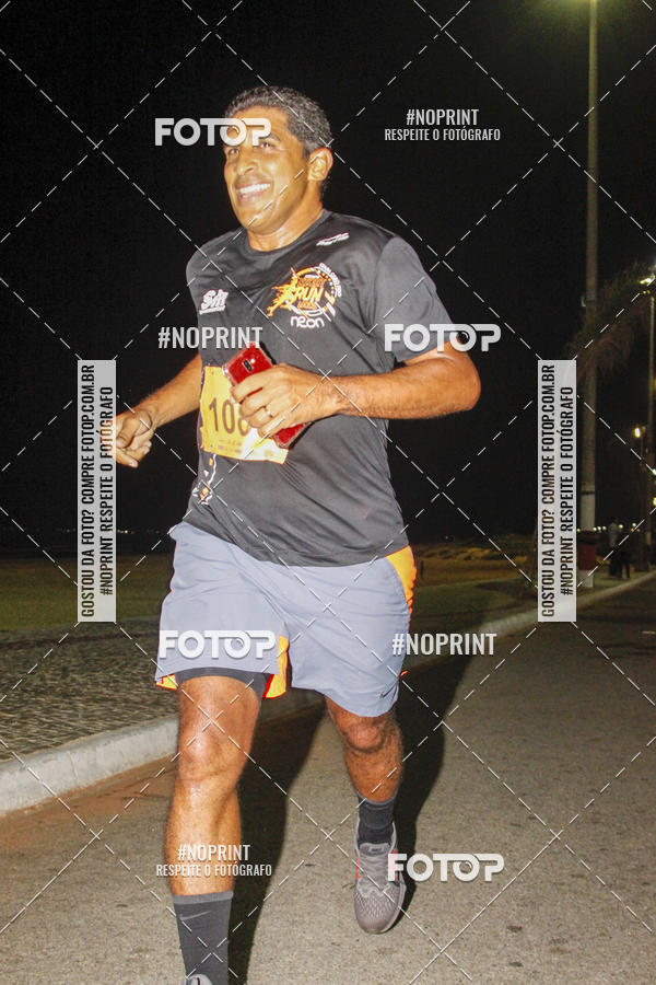 Buy your photos of the eventCircuito Night Run Lagos 2019 - Cabo Frio on Fotop