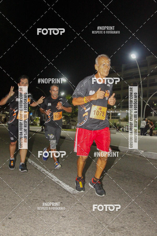 Buy your photos of the eventCircuito Night Run Lagos 2019 - Cabo Frio on Fotop