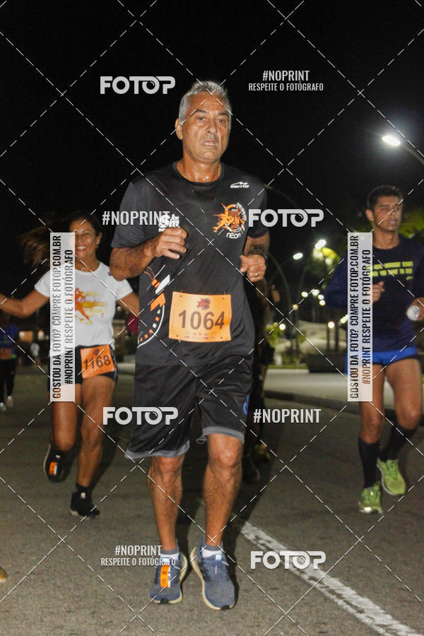 Buy your photos of the eventCircuito Night Run Lagos 2019 - Cabo Frio on Fotop
