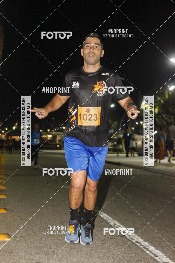 Buy your photos of the eventCircuito Night Run Lagos 2019 - Cabo Frio on Fotop