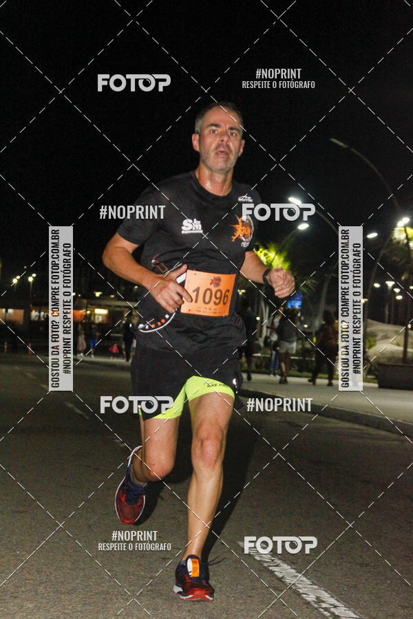 Buy your photos of the eventCircuito Night Run Lagos 2019 - Cabo Frio on Fotop