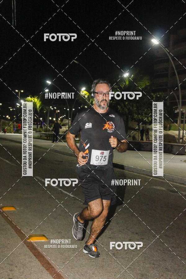 Buy your photos of the eventCircuito Night Run Lagos 2019 - Cabo Frio on Fotop