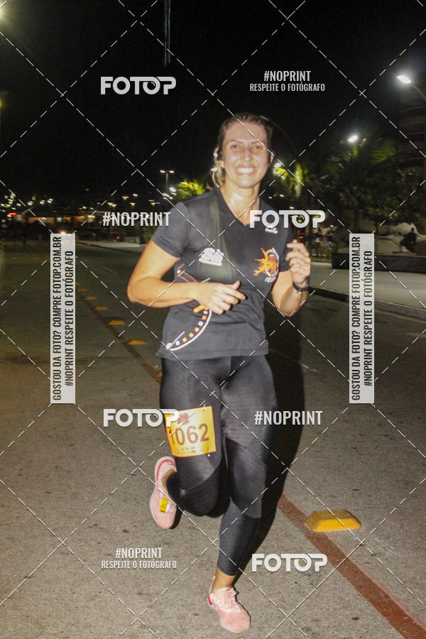 Buy your photos of the eventCircuito Night Run Lagos 2019 - Cabo Frio on Fotop