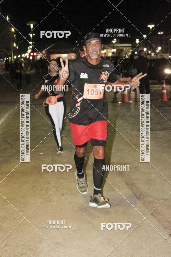 Buy your photos of the eventCircuito Night Run Lagos 2019 - Cabo Frio on Fotop