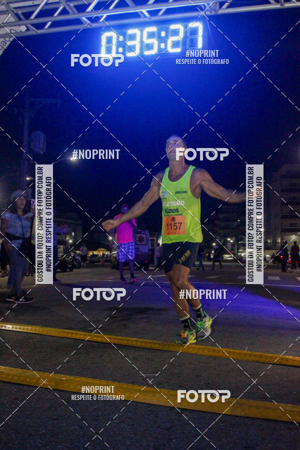 Buy your photos of the eventCircuito Night Run Lagos 2019 - Cabo Frio on Fotop