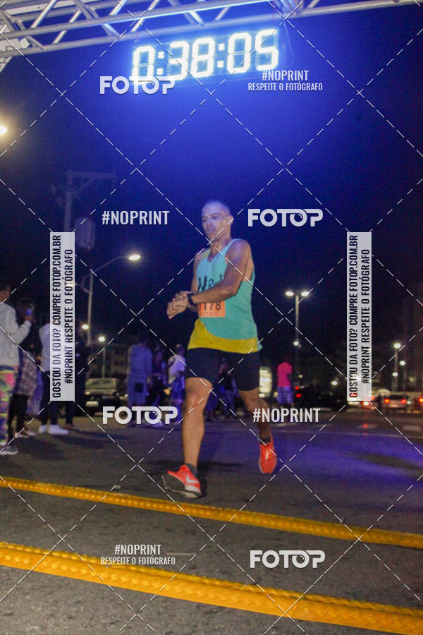 Buy your photos of the eventCircuito Night Run Lagos 2019 - Cabo Frio on Fotop