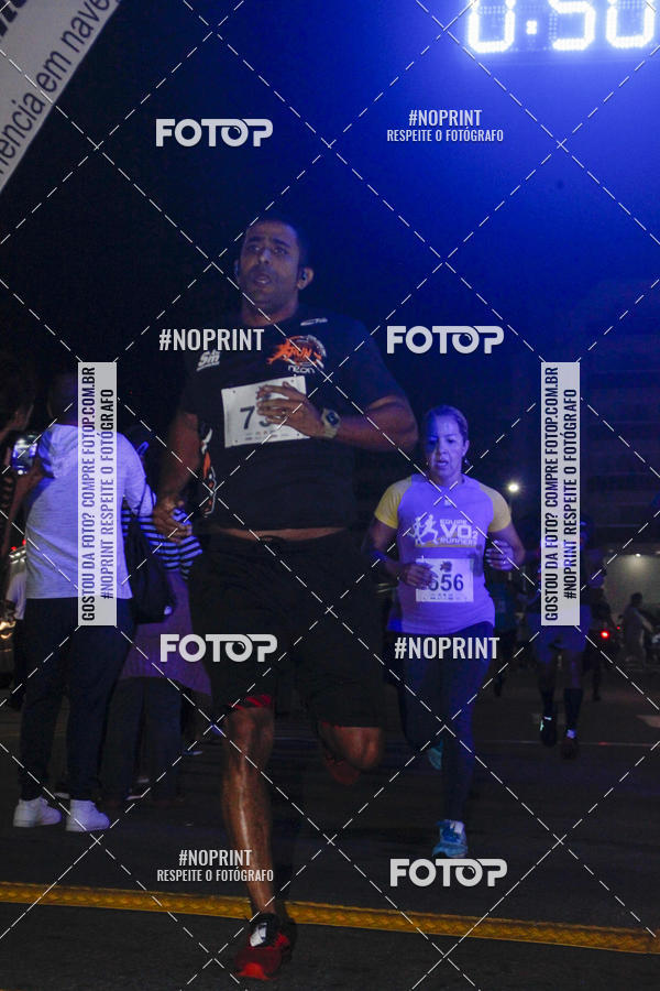 Buy your photos of the eventCircuito Night Run Lagos 2019 - Cabo Frio on Fotop