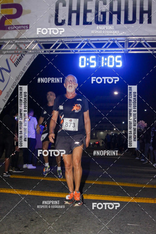 Buy your photos of the eventCircuito Night Run Lagos 2019 - Cabo Frio on Fotop